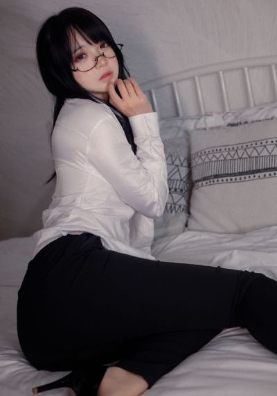 一蓑烟雨宋府小妾_HD在线播放