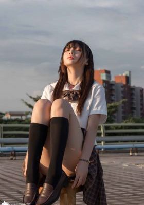 职场出轨的妻子中国字_BD英语BD在线观看