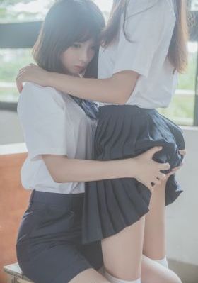 电影阁楼里的情人_DVD高清免费观看