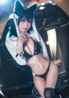 可疑的美容院电影_HD高清在线观看